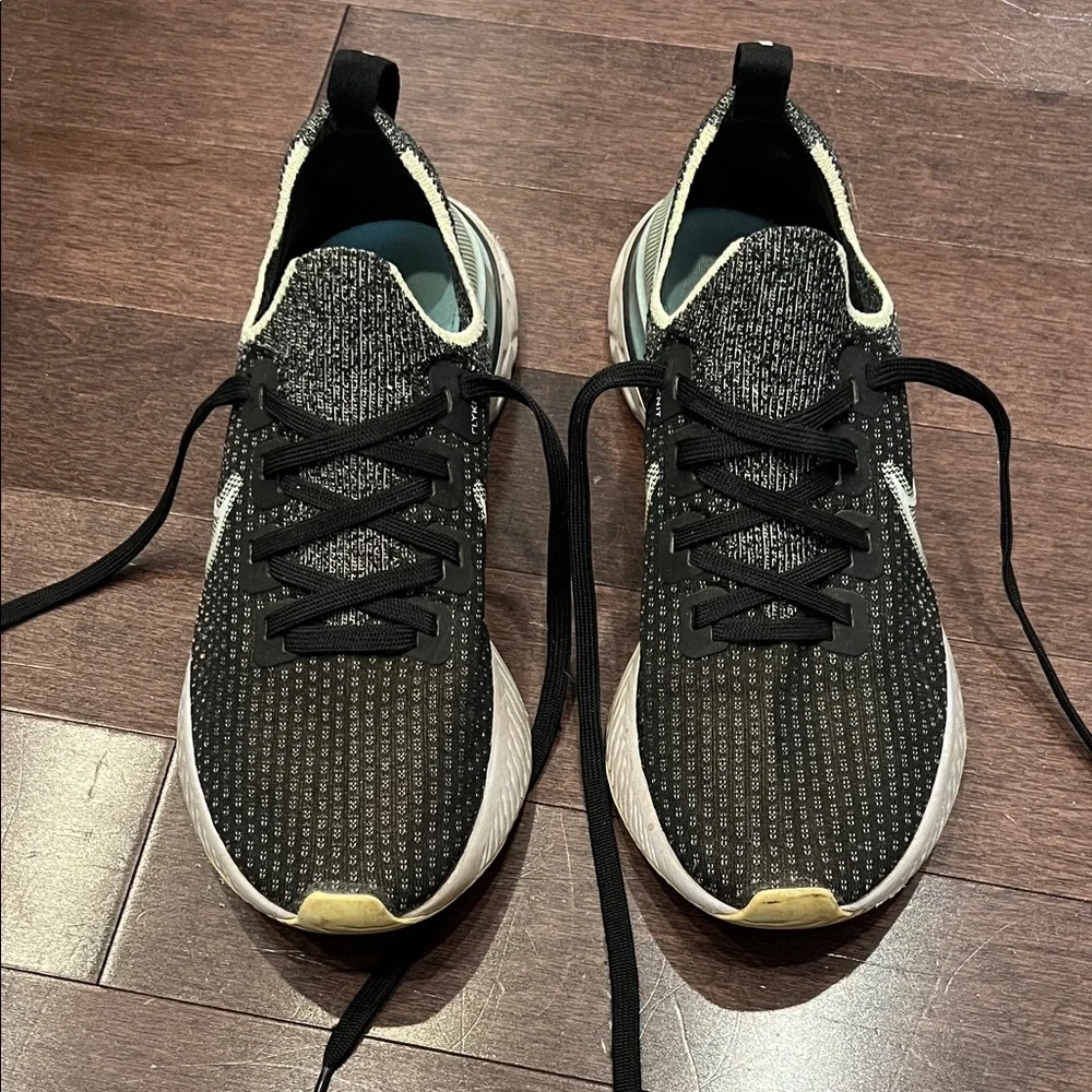 Nike infinity react flyknit sneakers - Picture 2 of 5
